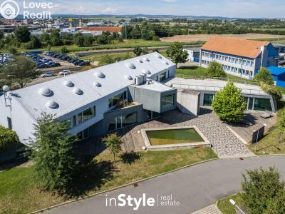 Pronájem kanceláře Staré Město, Zerzavice 2146 č. 12