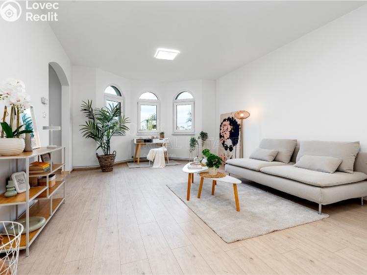 Продаж квартири 2+1 Dobřejovice, Sportovní č. 1