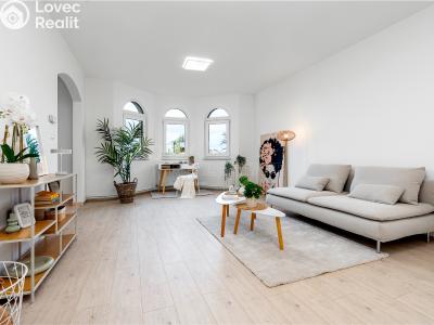 Sale apartment 2+1 Dobřejovice, Sportovní č. 1
