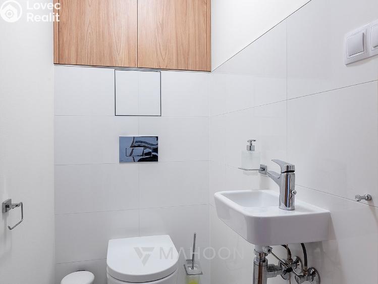 Pronájem bytu 3+KK Praha, Šiklové č. 11