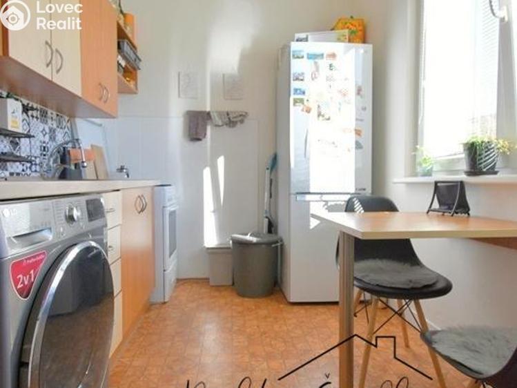 Pronájem bytu 2+1 Přerov, bří Hovůrkových 2722/20 č. 6