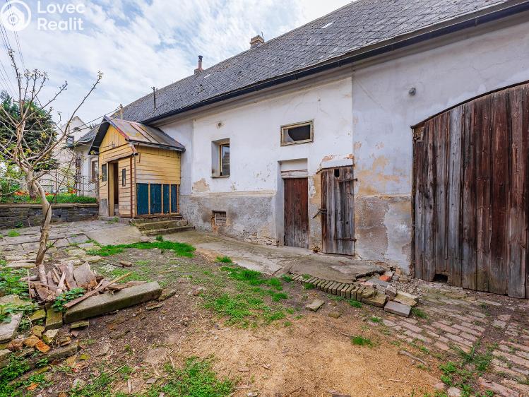 Prodej chalupy Hoštka č. 13