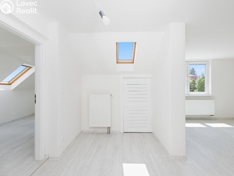 Sale apartment 3+KK Praha, Cukrovarská č. 12