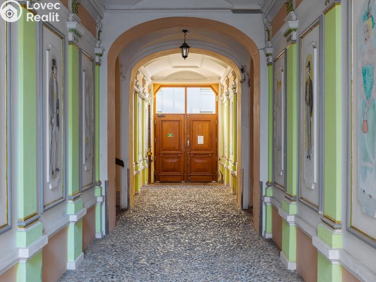 Sale apartment 3+KK Praha, Křižíkova č. 21