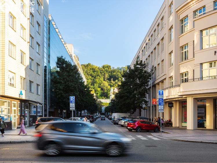 Sale apartment 3+KK Praha, Křižíkova č. 22