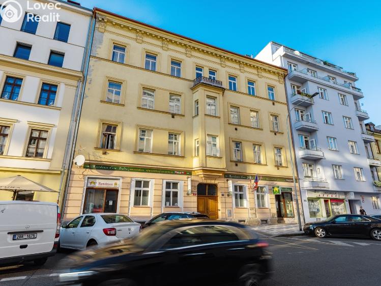 Sale apartment 3+KK Praha, Křižíkova č. 23