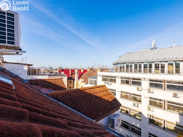 Sale apartment 2+KK Praha, Novákových č. 18