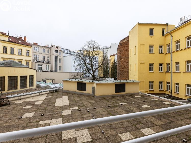 Sale apartment 4+1 Praha, Londýnská č. 21
