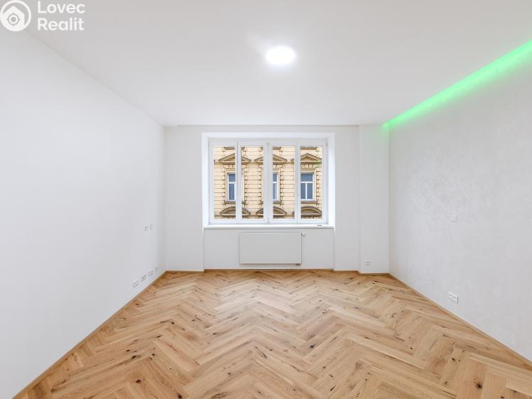 Sale apartment 4+1 Praha, Londýnská č. 26