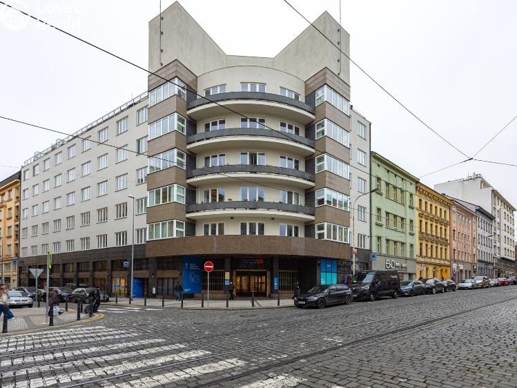 Sale apartment 4+1 Praha, Londýnská č. 30