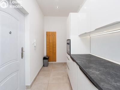 Продажа квартиры 1+1 Praha, Kotlaska č. 13