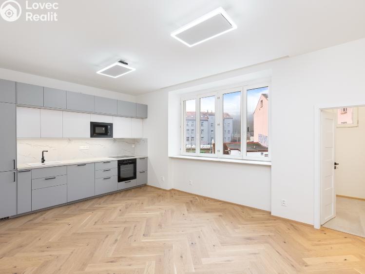 Sale apartment 1+KK Praha, Sekaninova č. 1