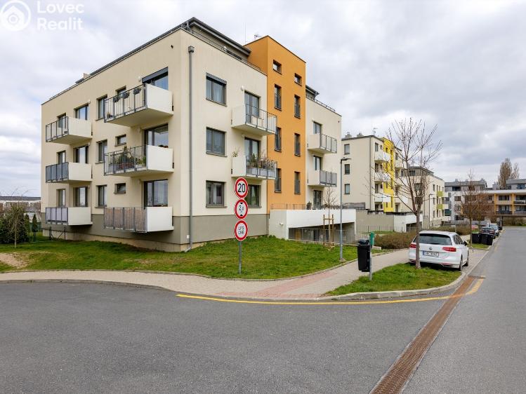 Sale apartment 4+KK Horoměřice, T. G. Masaryka č. 3