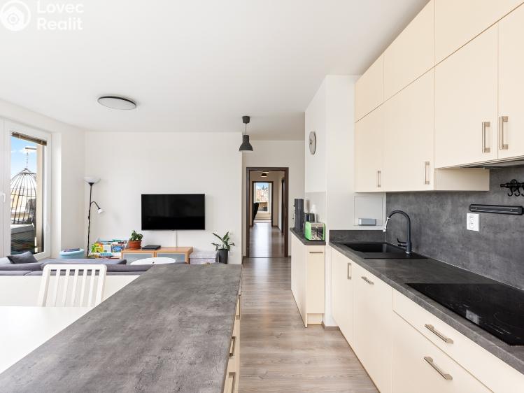 Sale apartment 4+KK Horoměřice, T. G. Masaryka č. 8