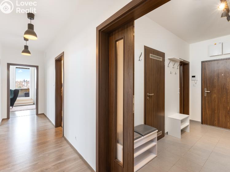 Sale apartment 4+KK Horoměřice, T. G. Masaryka č. 23