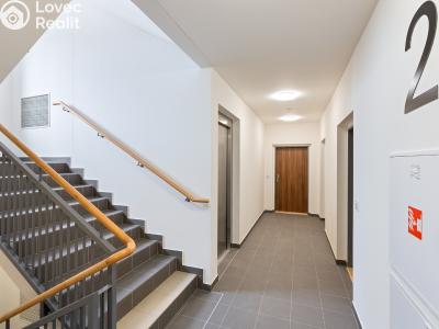 Оренда квартири 1+KK Praha, U továren č. 16