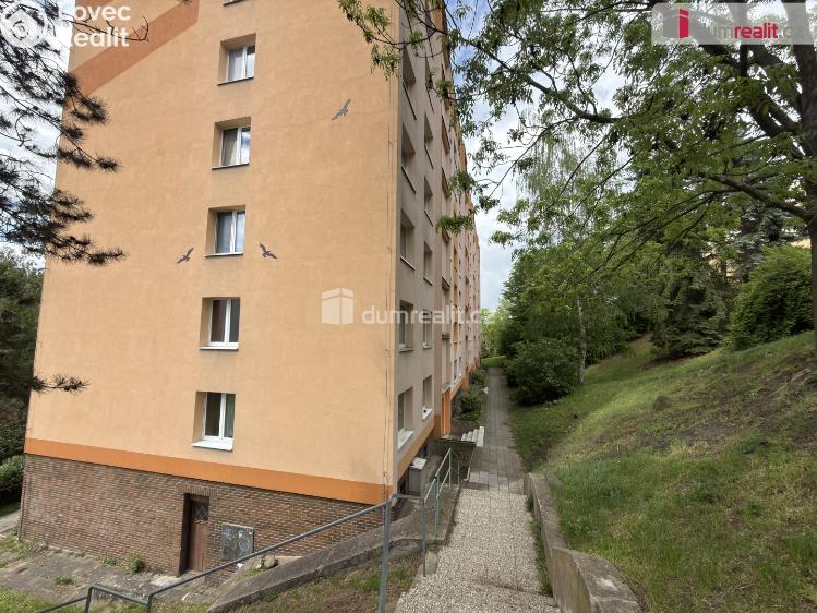Pronájem bytu 1+KK Ústí nad Labem, Tolstého č. 7