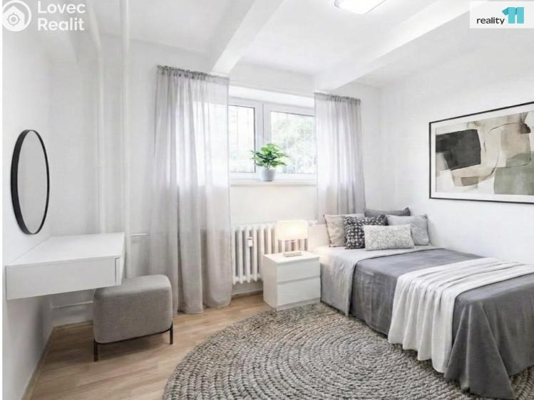 Sale apartment 1+1 Praha 10, Gruzínská č. 22