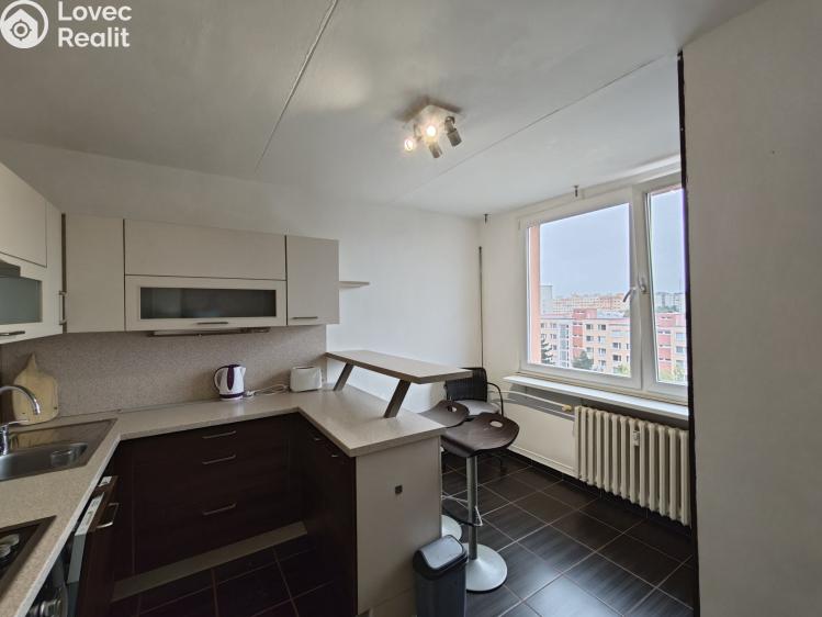 Sale apartment 2+1 Praha, Paculova č. 4