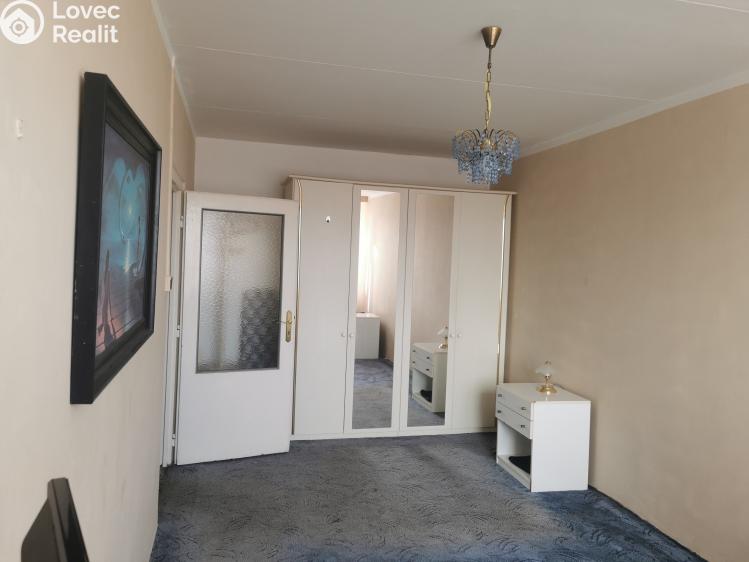Sale apartment 2+1 Praha, Paculova č. 7