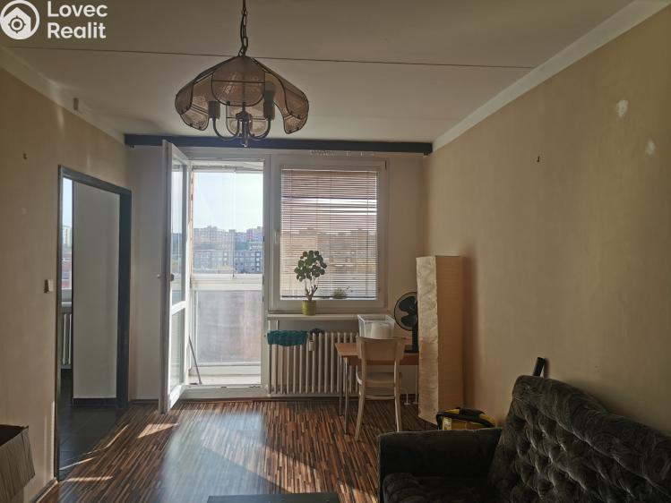 Sale apartment 2+1 Praha, Paculova č. 8