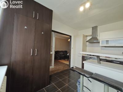Sale apartment 2+1 Praha, Paculova č. 5