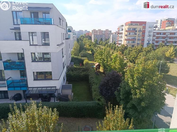 Pronájem bytu 3+KK Praha 18, Nepomuckých č. 24