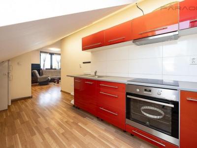 Оренда квартири 3+1 Praha, Dehtínská č. 6