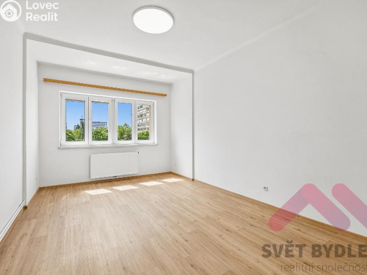 Pronájem bytu 2+KK Praha, Na Pankráci 1344/111 č. 9