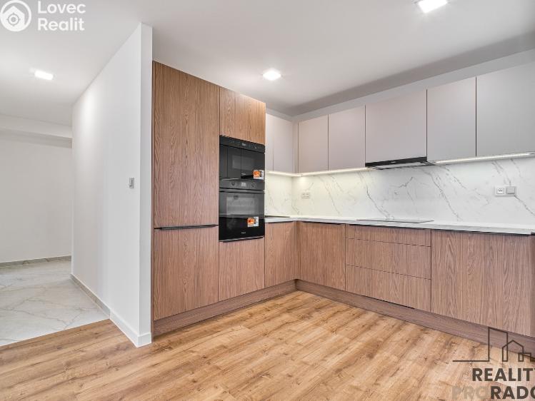 Sale apartment 2+KK Ostrava, Průběžná 1721/5 č. 4