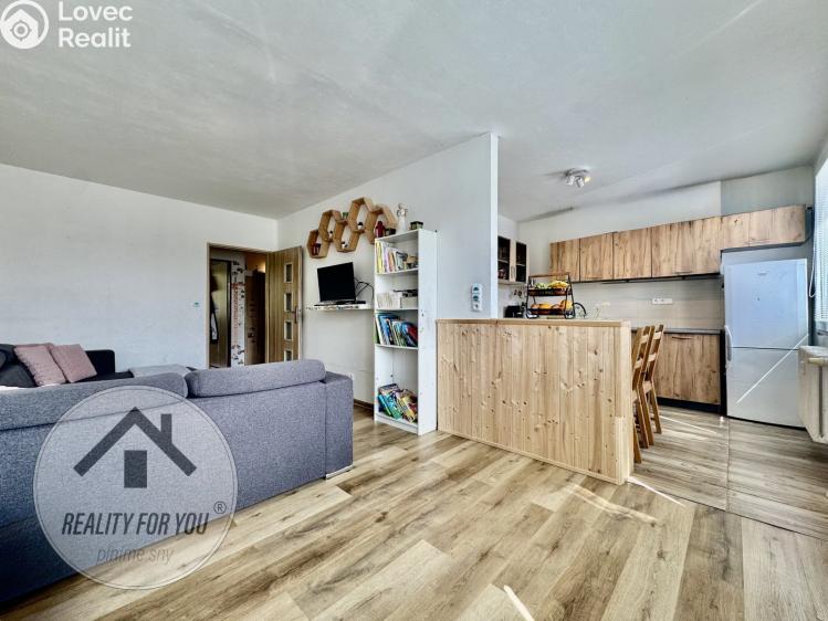 Sale apartment 3+1 Slaný, Pražská 327 č. 2