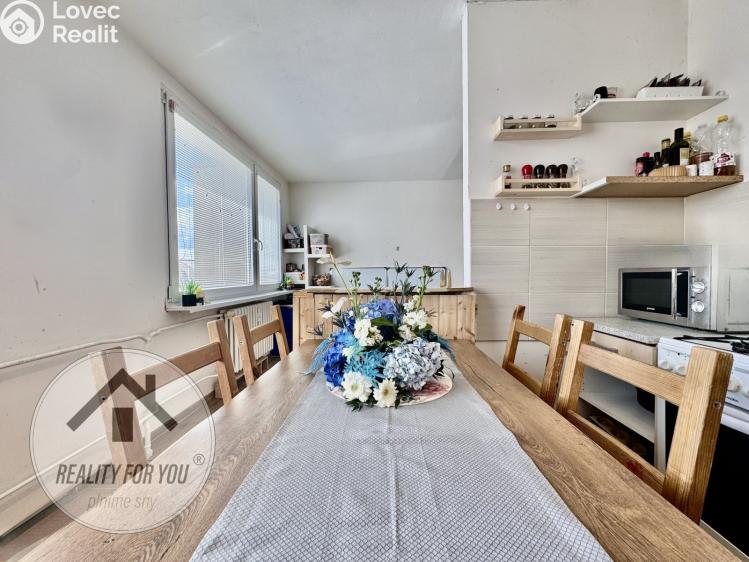 Sale apartment 3+1 Slaný, Pražská 327 č. 5