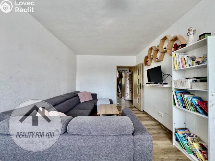 Sale apartment 3+1 Slaný, Pražská 327 č. 8