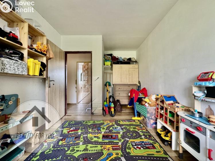 Sale apartment 3+1 Slaný, Pražská 327 č. 17