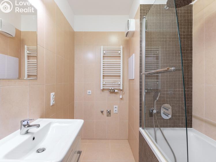 Sale apartment 3+KK Praha, Olgy Havlové č. 25