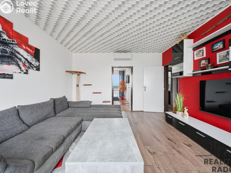 Sale apartment 3+1 Hodonín, Šumná 3709/1 č. 10