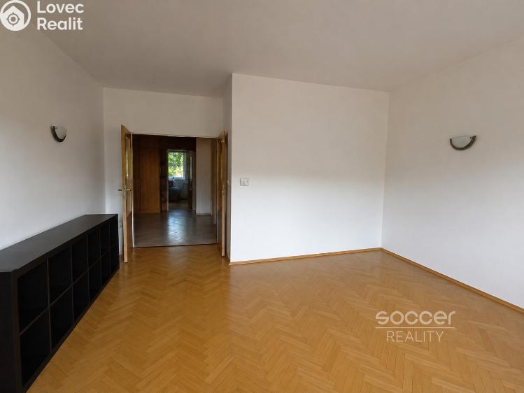 Rent apartment 3+1 Praha, Na Hřebenkách č. 1