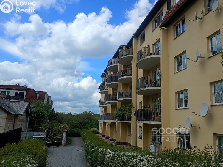 Rent apartment 3+1 Praha, Na Hřebenkách č. 12