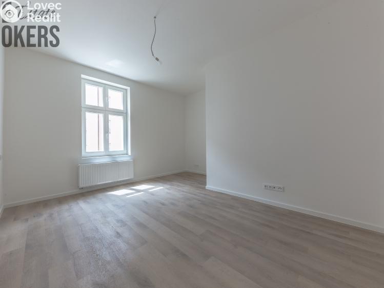 Prodej bytu 2+KK Praha, Plzeňská 226/189 č. 2