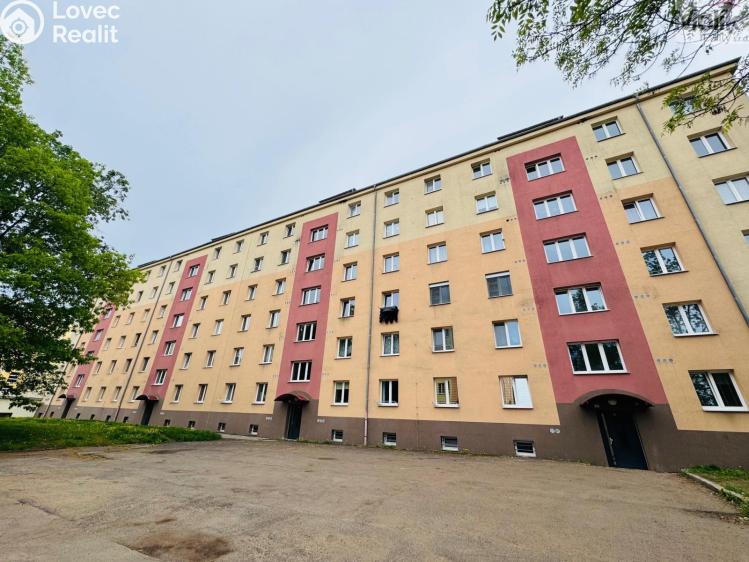 Pronájem bytu 2+1 Most, Maxe Švabinského 2638/16 č. 17