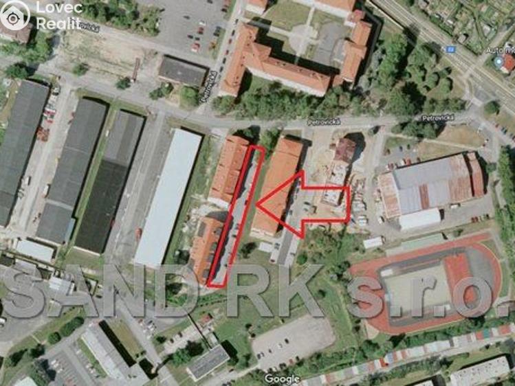 Pronájem garážového stání Domažlice, Petrovická č. 1