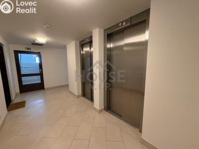 Оренда квартири 1+KK Praha, Olšanská č. 14