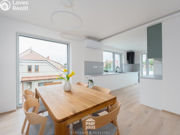 Продаж квартири 4+KK Nebovidy č. 3
