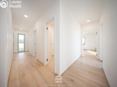 Продаж квартири 3+KK Nebovidy č. 18