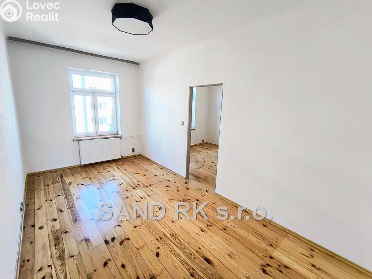 Prodej bytu 4+1 Plzeň, Křimická č. 8