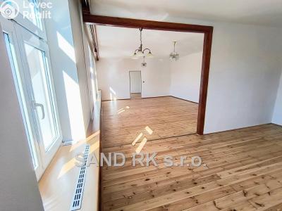 Prodej bytu 4+1 Plzeň, Křimická č. 1