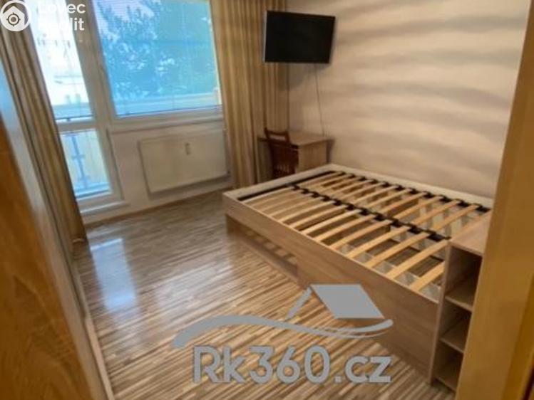 Pronájem bytu 2+1 Frýdek-Místek, Bruzovská č. 4