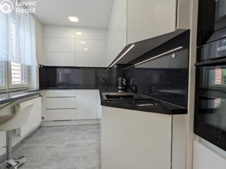 Prodej bytu 2+1 Prostějov, Jana Zrzavého 4031/15 č. 6