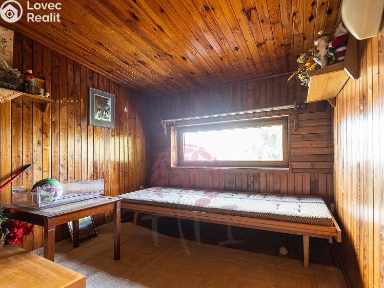Продажа семейного дома Úvaly, Dobročovická 948 č. 14