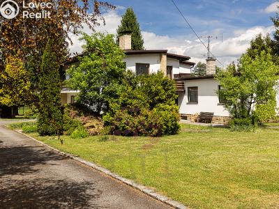 Продажа семейного дома Úvaly, Dobročovická 948 č. 1